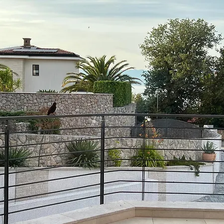 Apartmán Apartmanska Sa Bazenom Klarika Vantacici